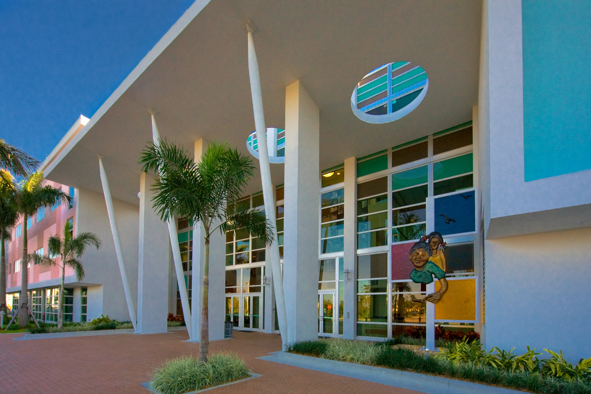 Architectural entrance view of the Children's Services Council - West Palm Beach, FL