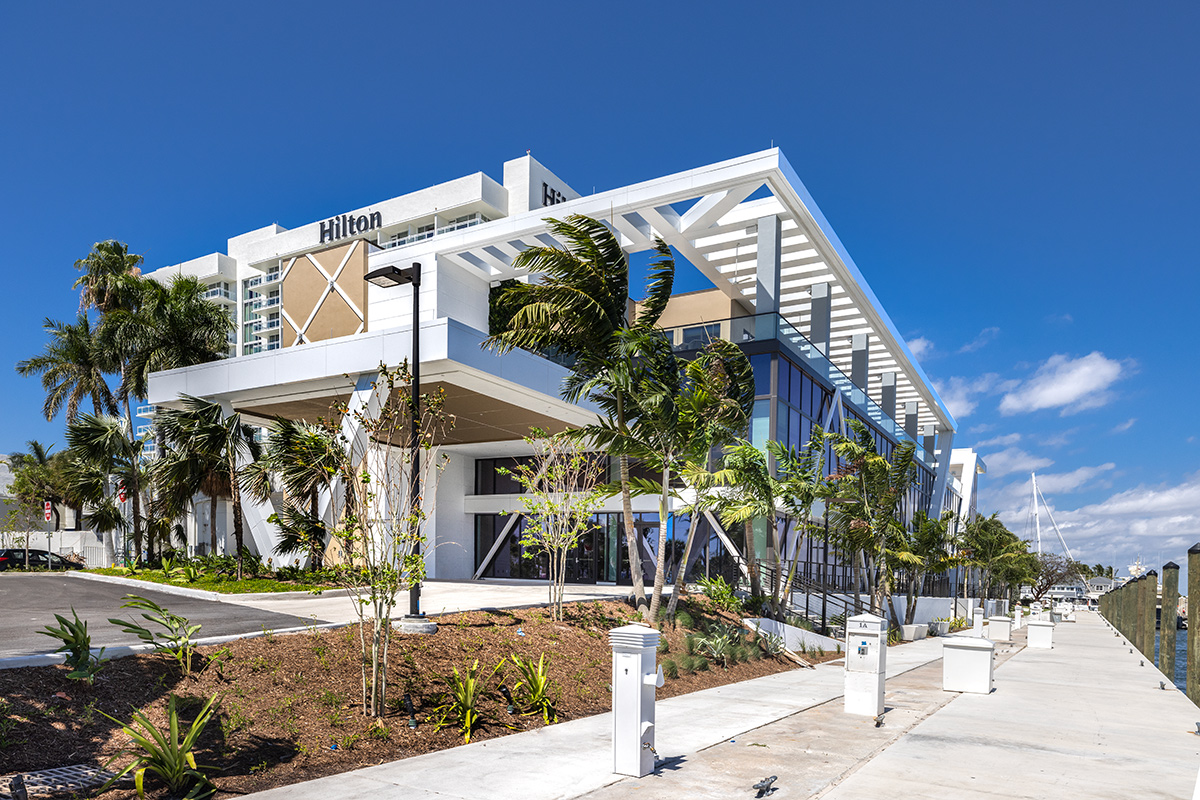 Architectural view of the Hilton Marina in Fort Lauderdale, FL.