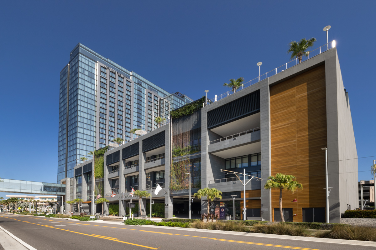 Architectural view of the JW Marriott at Water Street in Tampa, FL.
