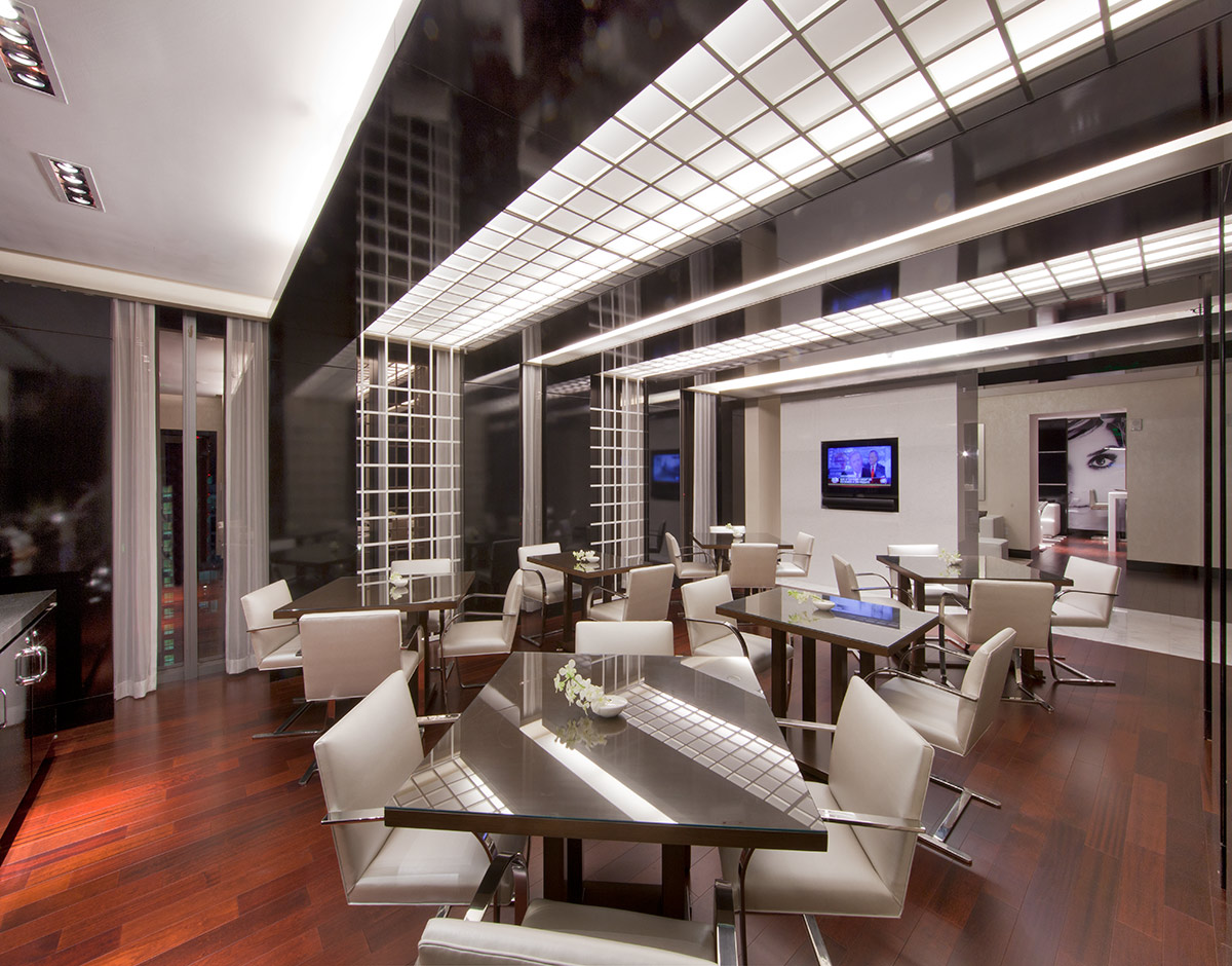 Club room of Beaux Art at the JW Marriott Marquis in downtown Miami for luxury hospitality.
