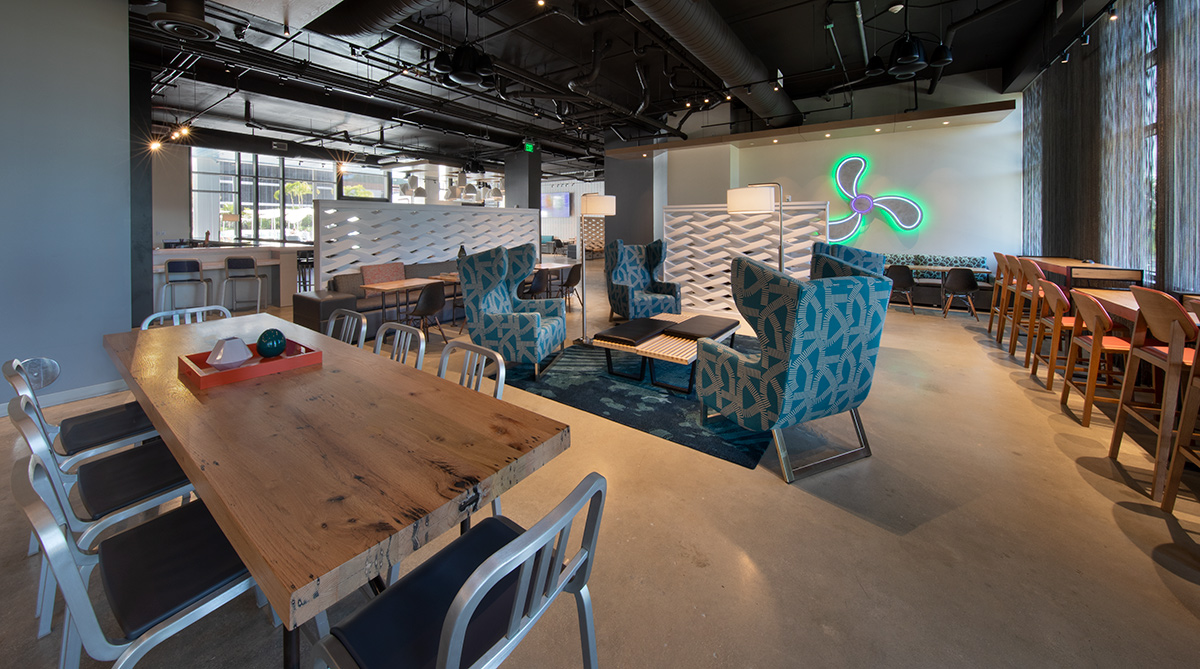 Interior design dining view at the Aloft Aventura, Miami, FL.