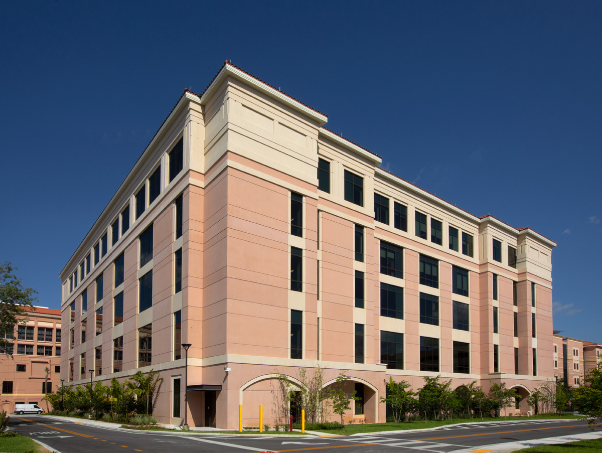 The Baptist East medical bed tower provides expanded bedspace for healthcare in Miami.