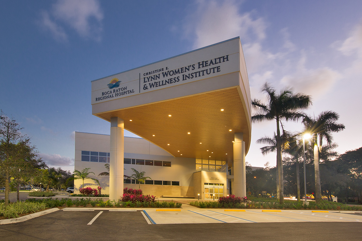 Architectural dusk view of Boca Raton Fl Regional Hospital Women's Institute.