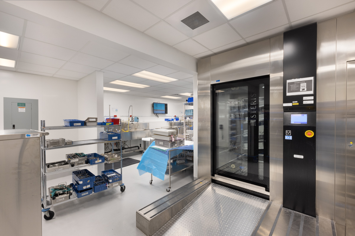 Interior design clean room view of the Cleveland Clinic in Weston, FL.