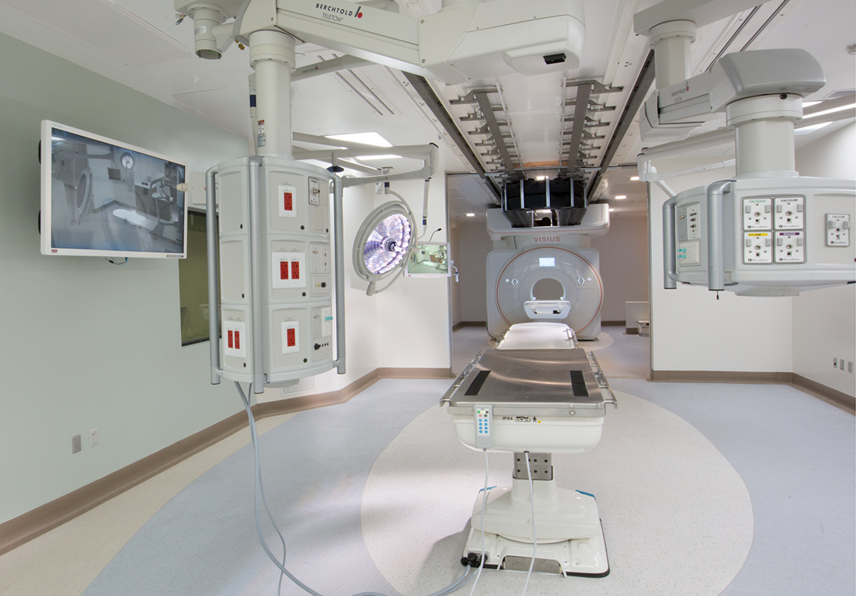 Interior design view at Boca Raton, FL Regional Hospital Neuroscience Ctr mri operating room.