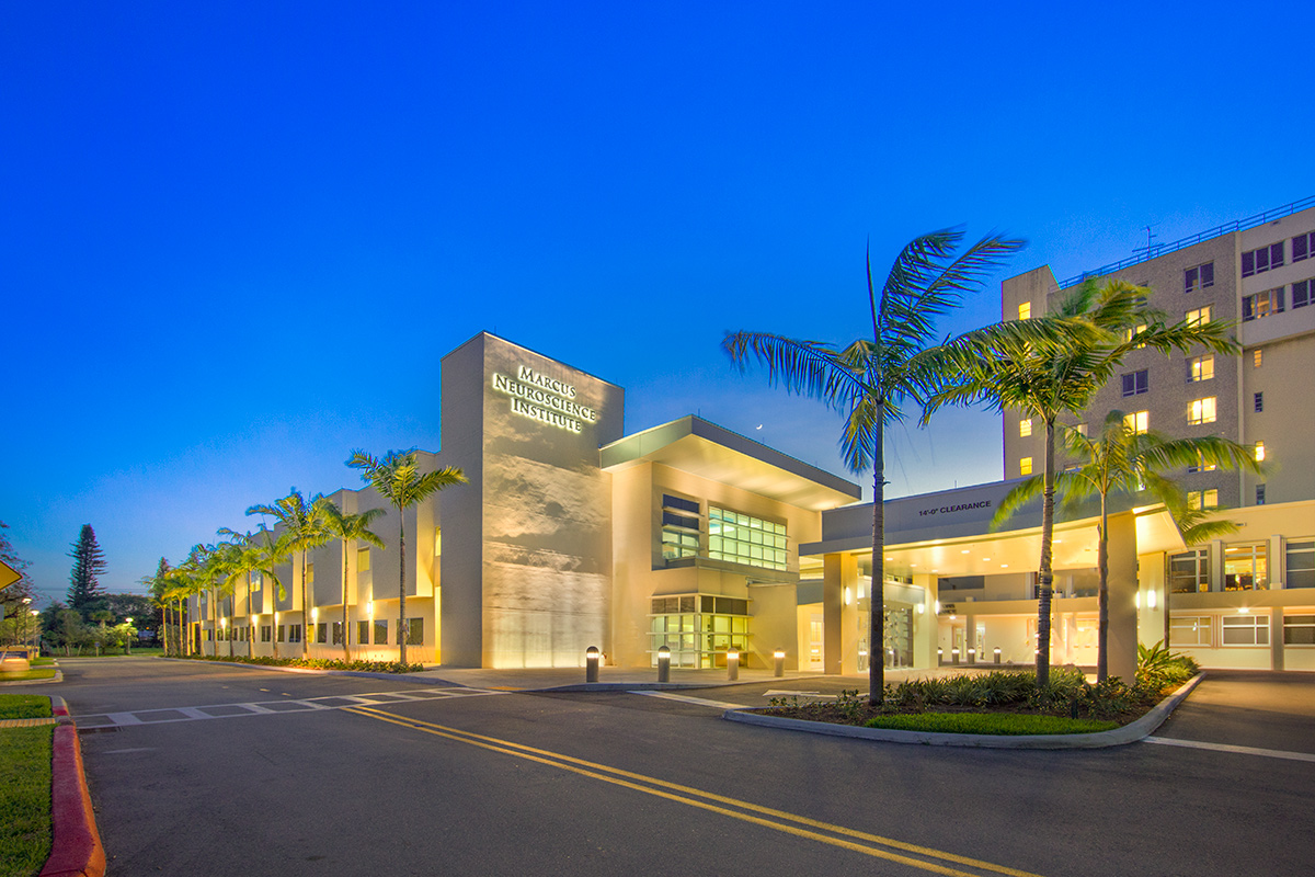 Architectural dusk view of Boca Raton, FL Regional Hospital Neuroscience Ctr.