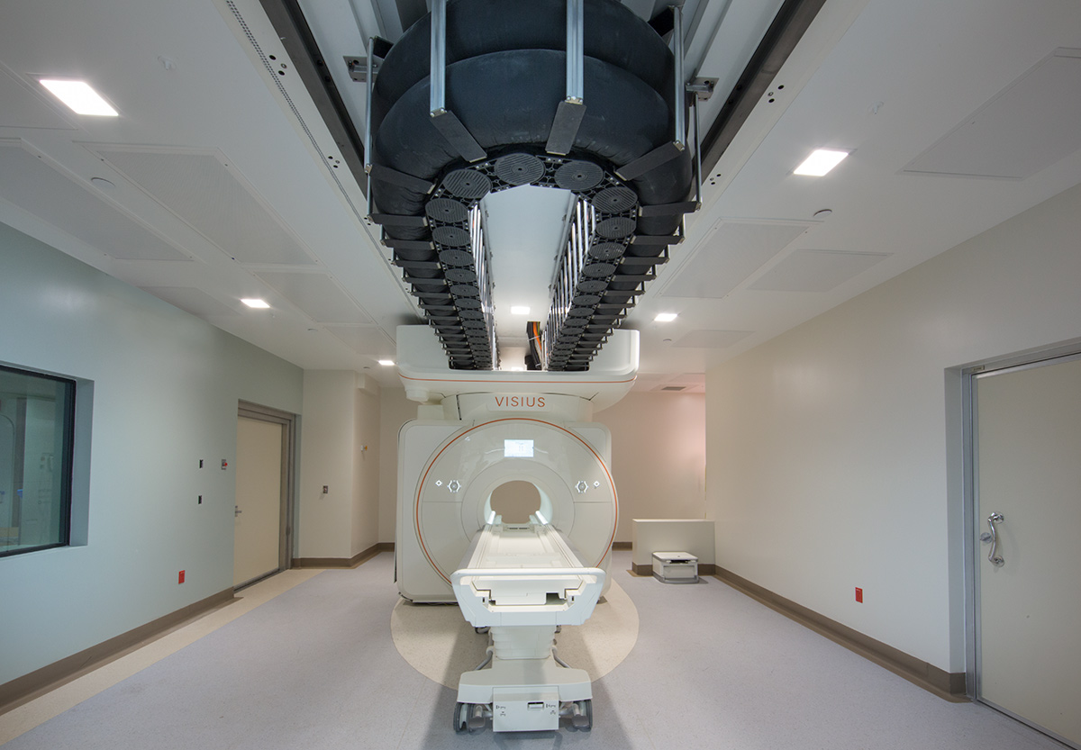 Interior design view at Boca Raton, FL Regional Hospital Neuroscience Ctr mri operating room.