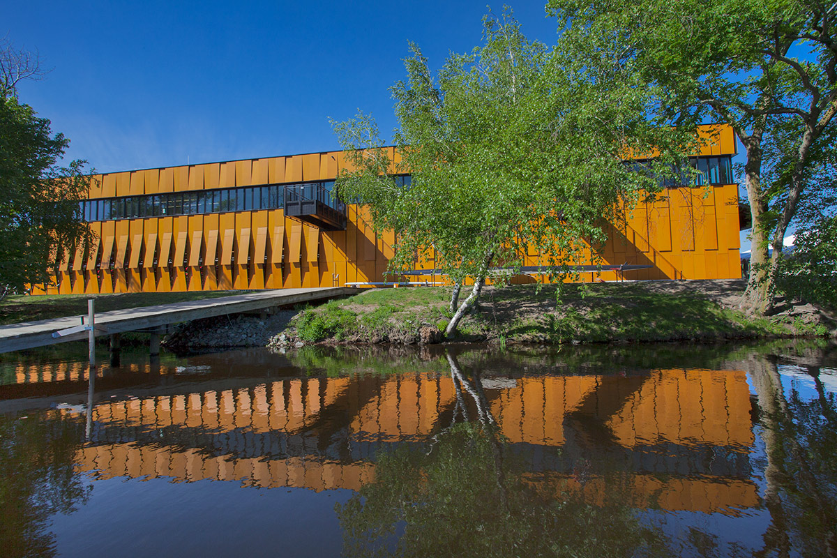 Scenic view of the Harry Parker Boathouse in Brighton, MA.