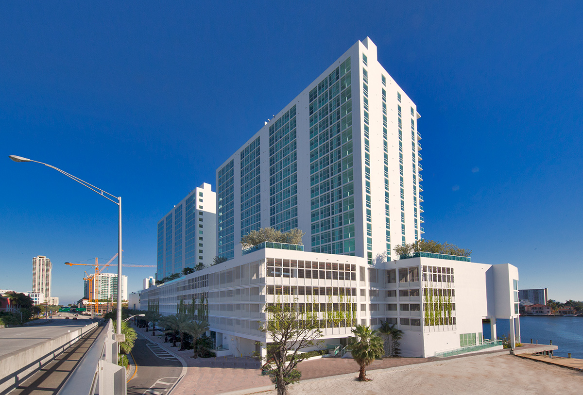 Architectiural view of 400 Sunny Isles condo.