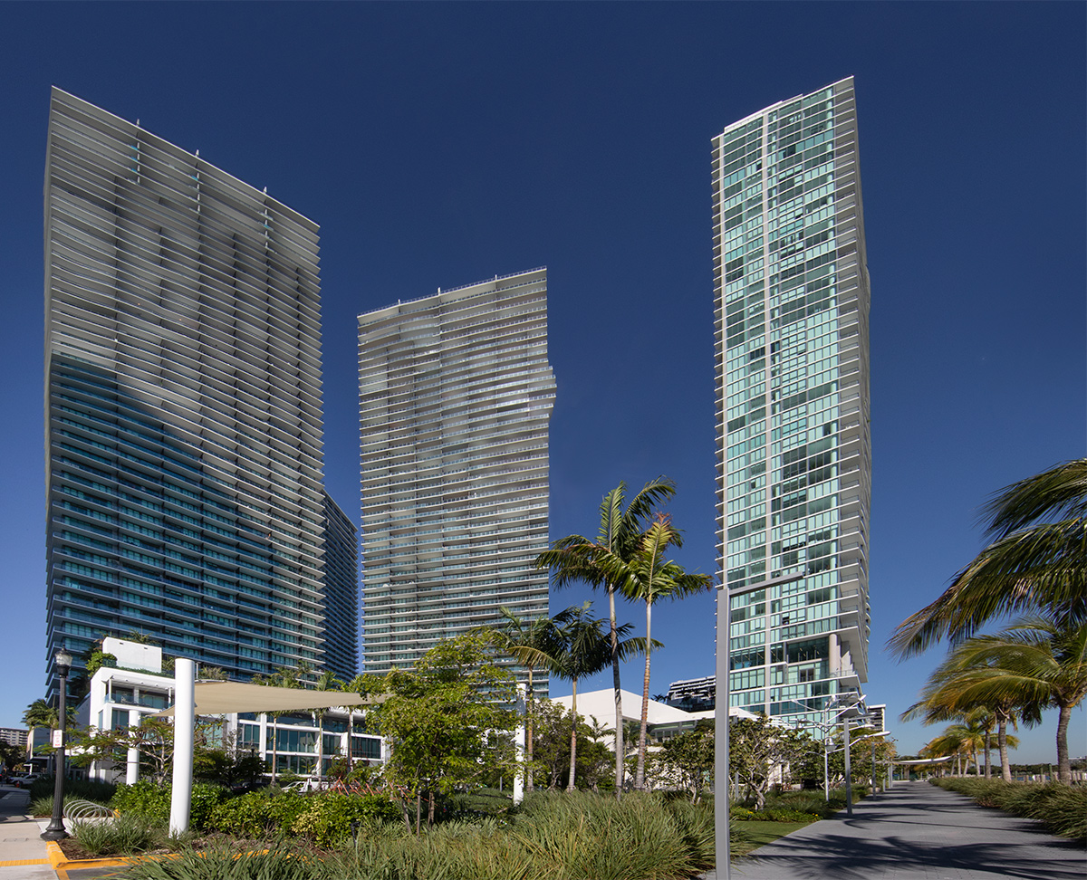 Paraiso Bay condo towers Miami architectural view.