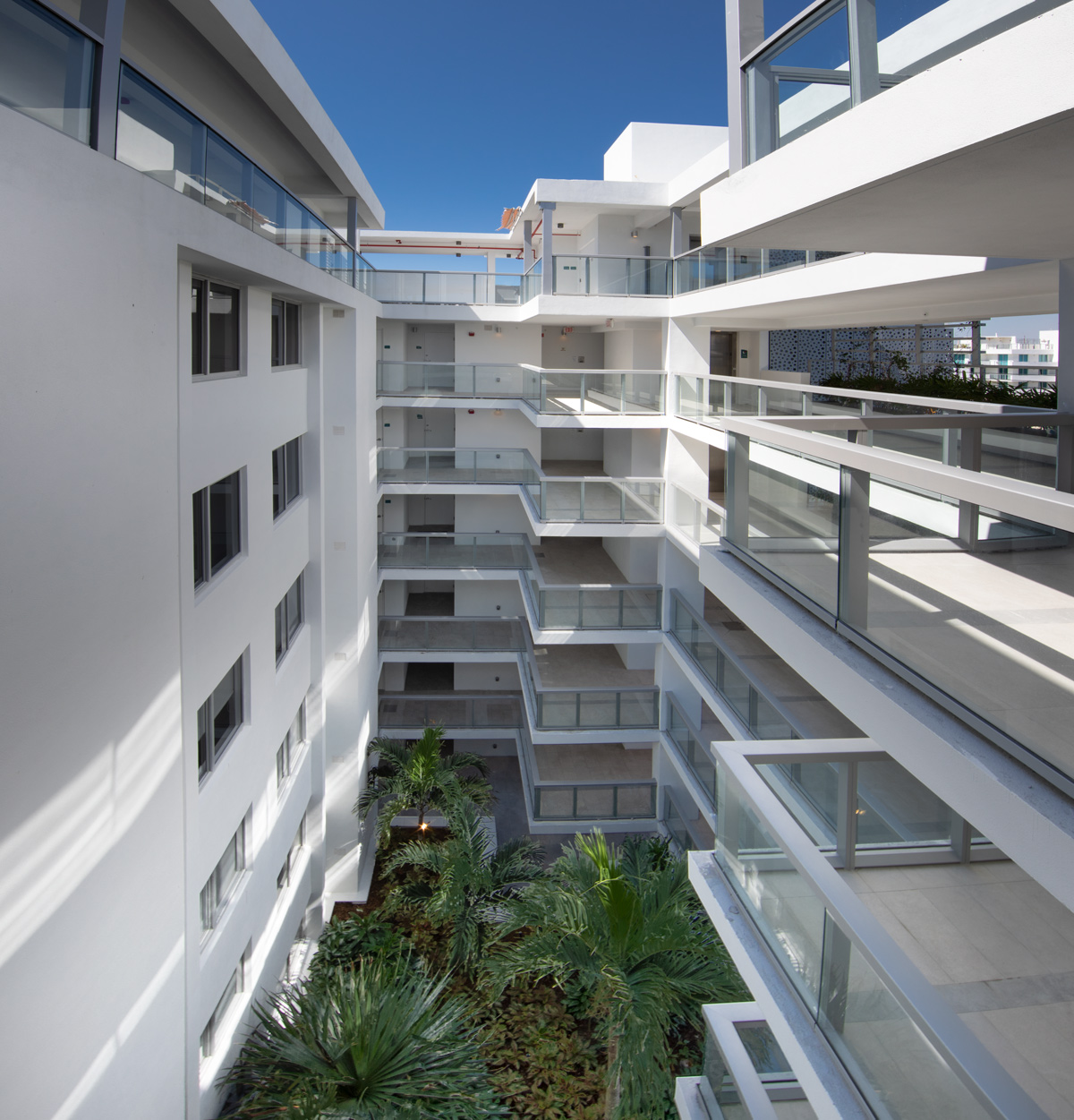 Bay Harbor One luxury condo courtyard view on Bay Harbor Island, FL.