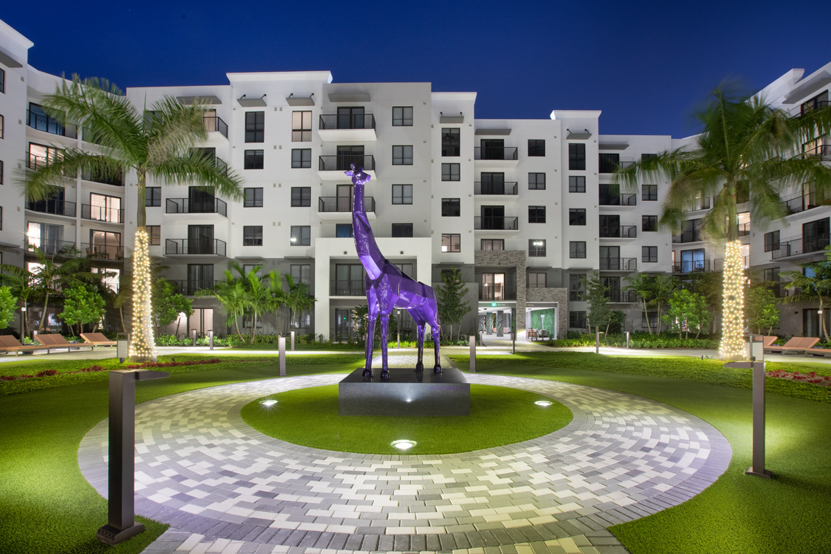 Dusk courtyard view of the Sanctuary Doral FL Luxury Rental.