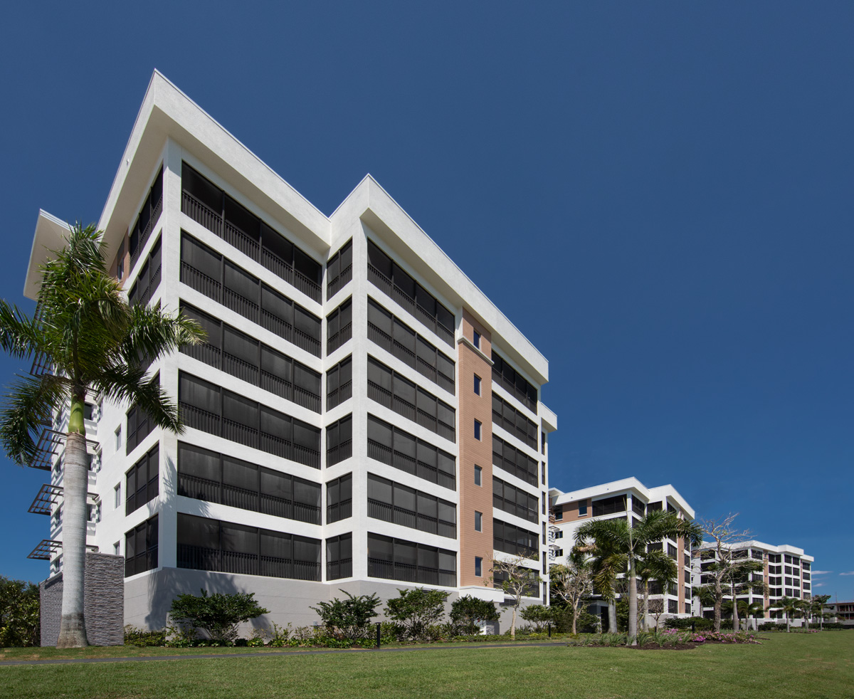 Architectural view of Moorings Park Grande Lake Senior Living in Naples, FL