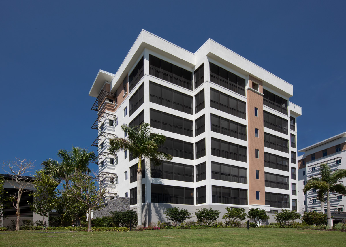 Architectural view of Moorings Park Grande Lake Senior Living in Naples, FL