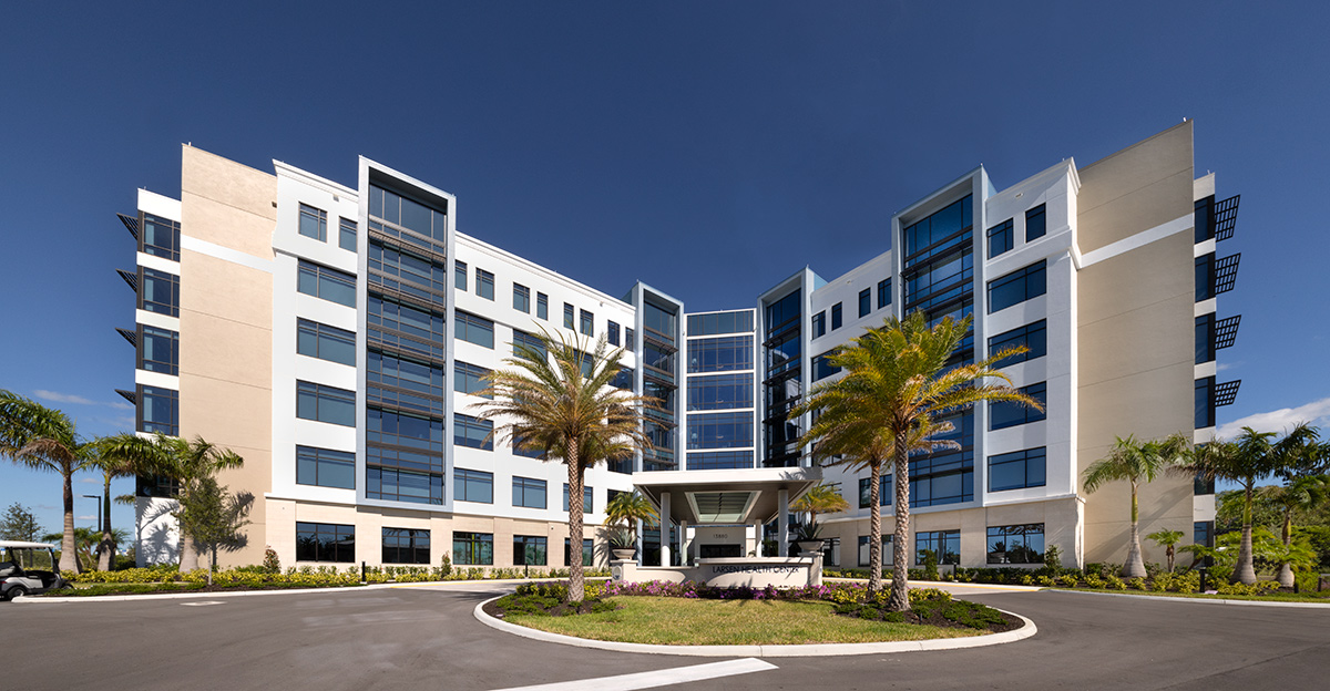 Architectural view of Shell Point Larsen Health in Fort Myers, FL.