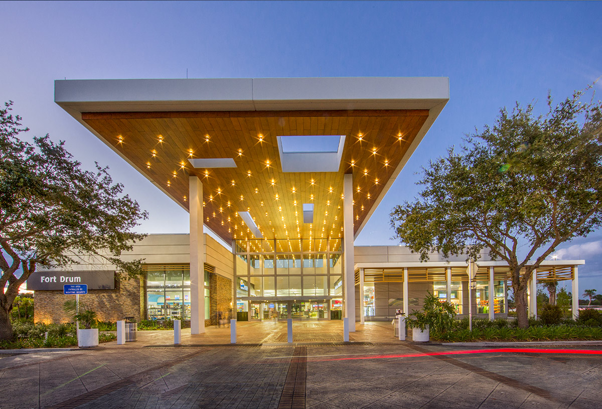 Architectural dusk view of the Fort Drum Service Plaza - Okeechobee, FL